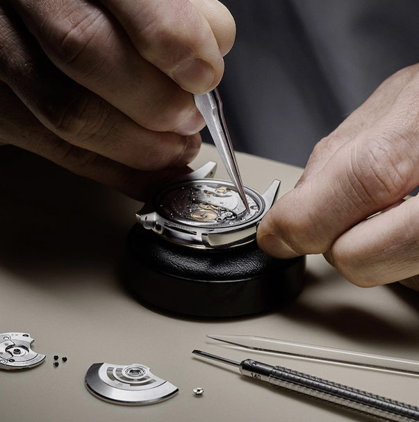 诊断与拆卸-宝玑维修服务中心